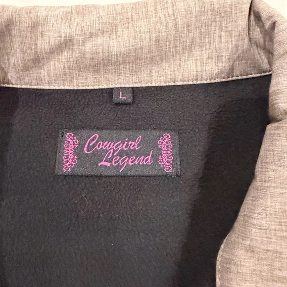 Women’s Cowgirl Legend lightweight Gray Zip-Up Jacket with Black Accents - Picture 2 of 12